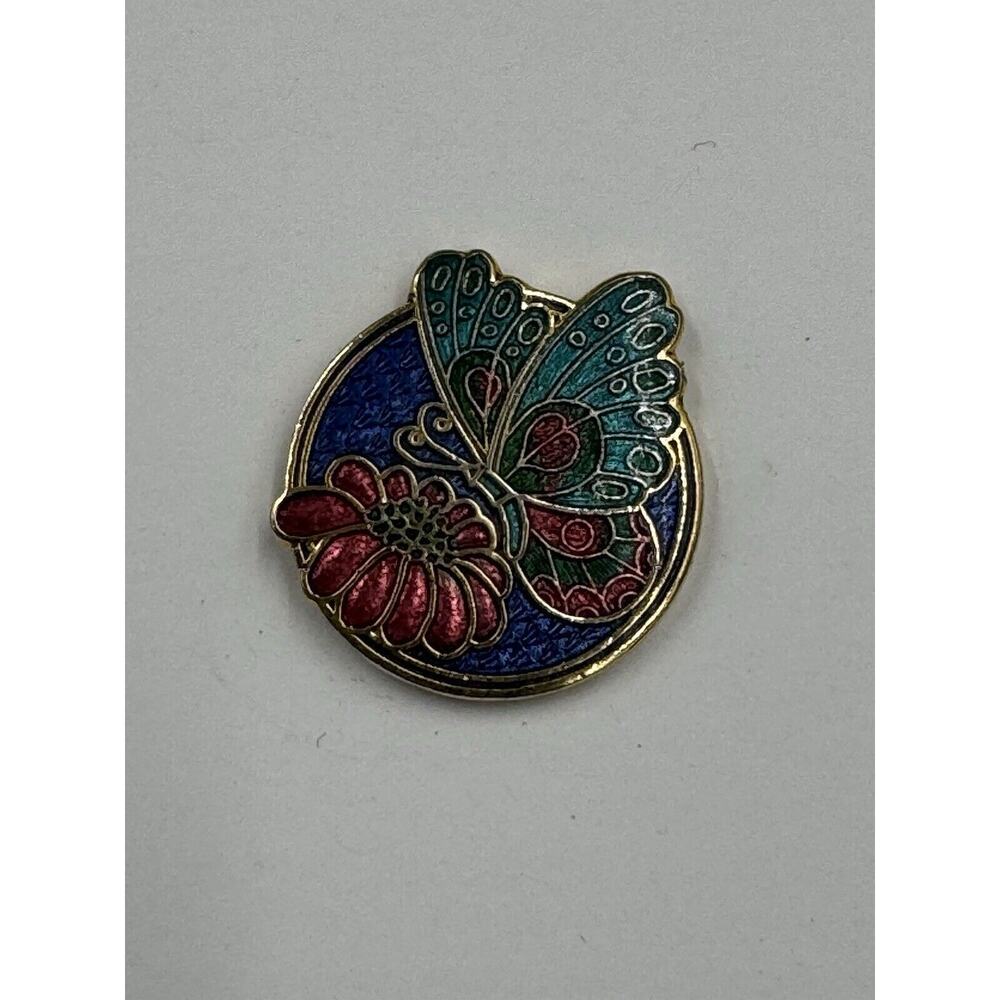 Vintage 1984 Cloisonné Enamel Small Butterfly On Flower Lapel‎ Pin